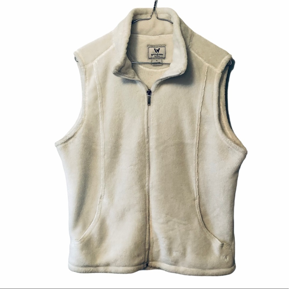 White Sierra Vest